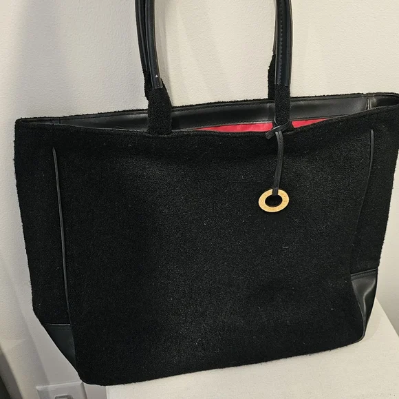 Givenchy Parfum Wool Elegant Black Tote Bag With Slik Red Lining - Picture 3 of 6